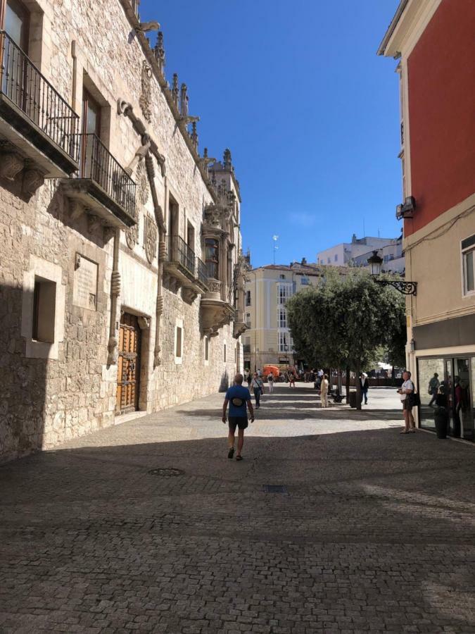 Atuaire Home El Baburril De La Calle Puebla Burgos Exterior foto